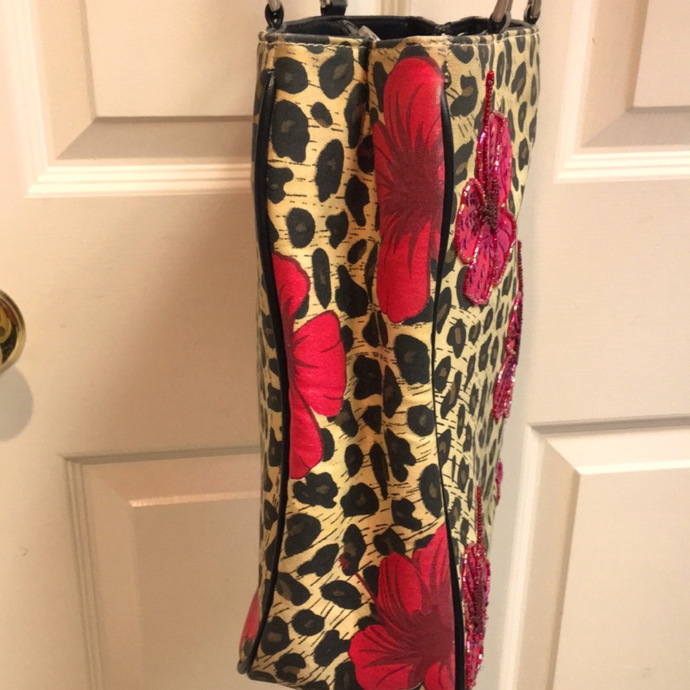 Leopard/ Sequin Hibiscus 🌺 Shoulder Bag - Picture 8 of 11